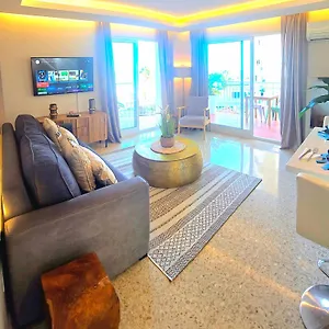  Appartement Seaview Retreat Torremolinos City Center, With Pool And Amazing Views By Namaste Elite